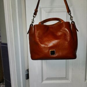 DOONEY AND BOURKE BROWN LEATHER HANDBAG